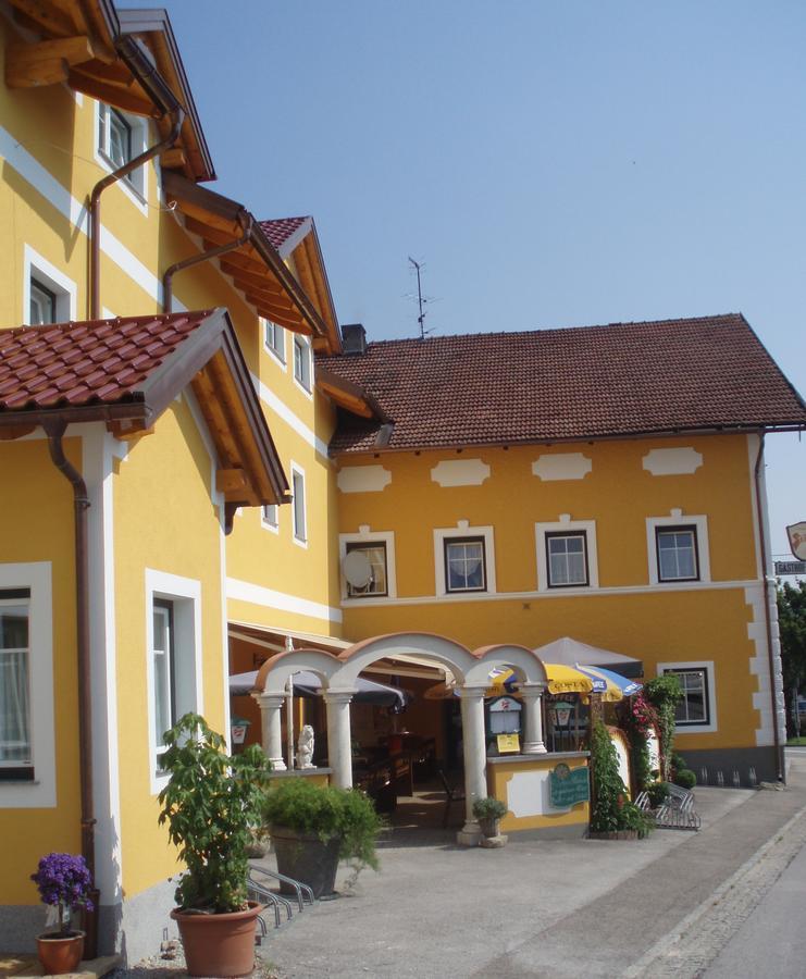 Kirchenwirt Mayr Franking ภายนอก รูปภาพ